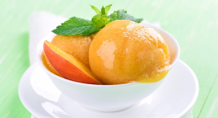5 Minute Nectarine Ice-Cream