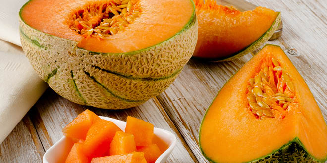 Refreshing cantaloupe salad