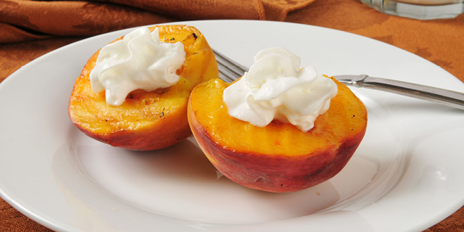 Sugar free grilled peaches