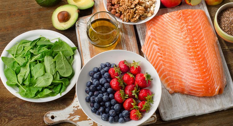 6 Anti-Aging Foods